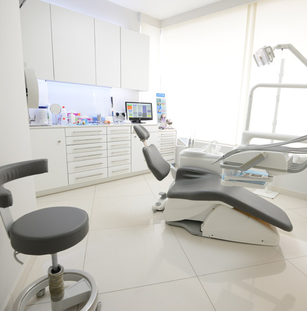 | Clínica Dental Dr. Acosta